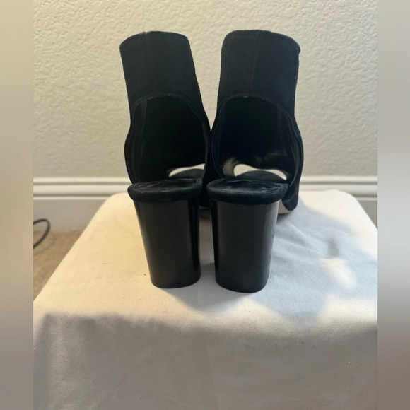 VANELi Womens Heeled Sandal, Black PERF Charm/Black Suede- Size 10 - Picture 11 of 14